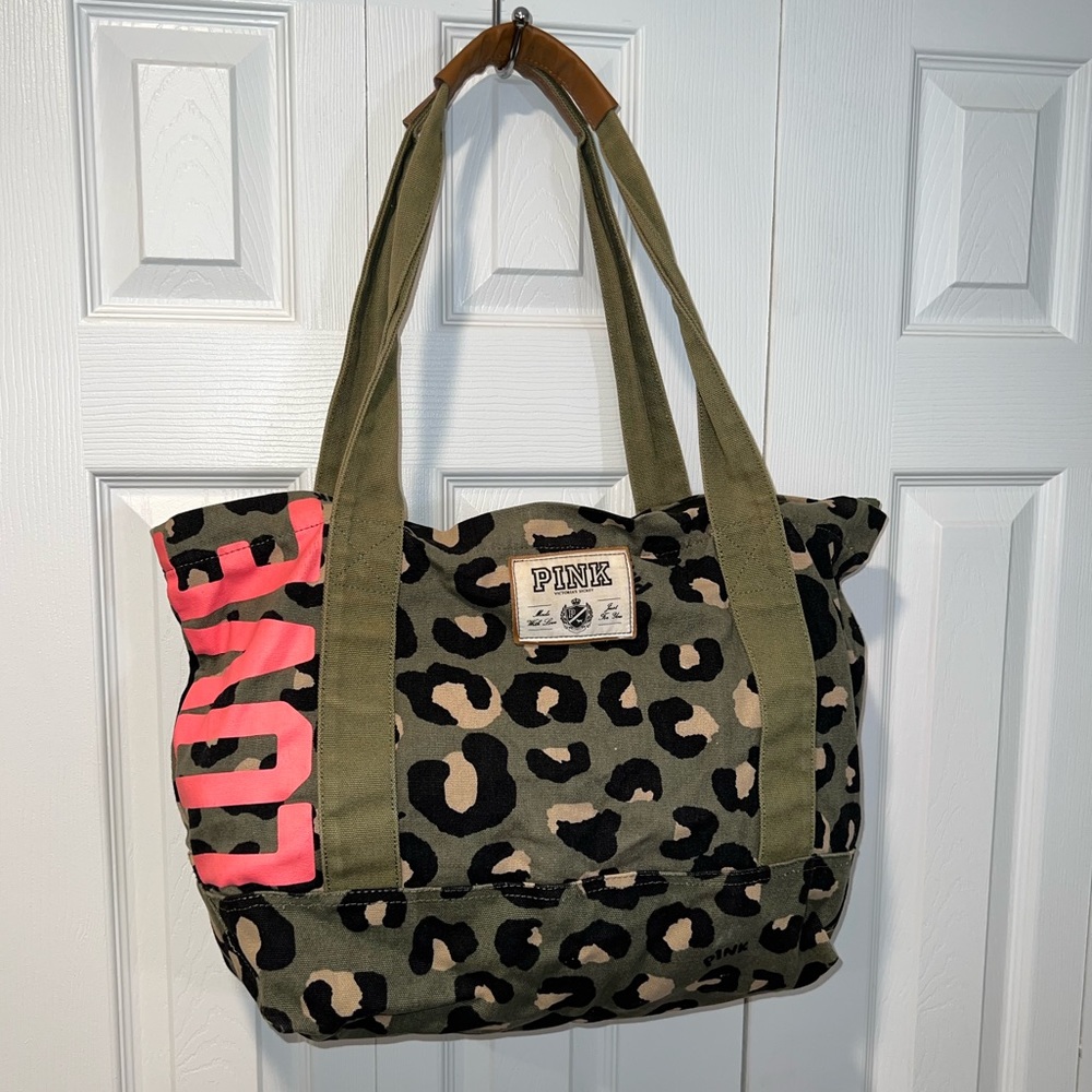 Victoria’s Secret PINK Leopard Print Large Tote